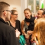 20-eroeffnung-publikum-im-foyer-bylorenz-migsch